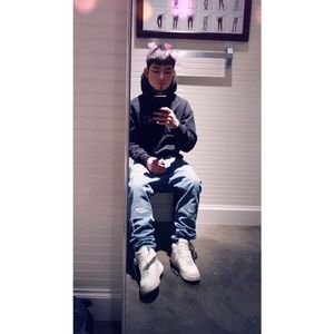 Meet your Posher, Ramon